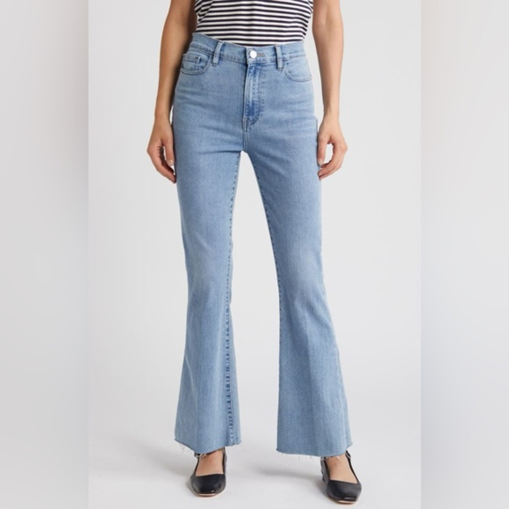Frame Le Easy Flare Raw Hem Jeans in Babitz